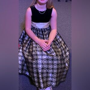 Girls Size 7 formal dress